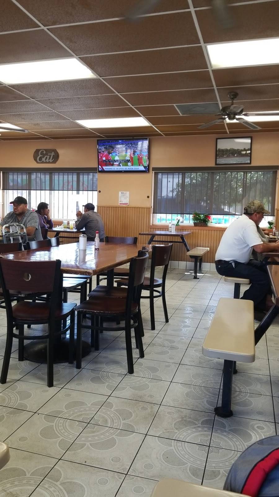 Los Molcajetes | restaurant | 5116 E Beverly Blvd, Los Angeles, CA 90022, USA | 3232689893 OR +1 323-268-9893