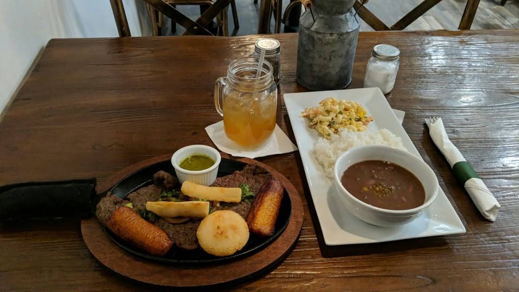 Casa Blanca | restaurant | 34 1/2 Canal St, Nashua, NH 03064, USA | 6035951670 OR +1 603-595-1670