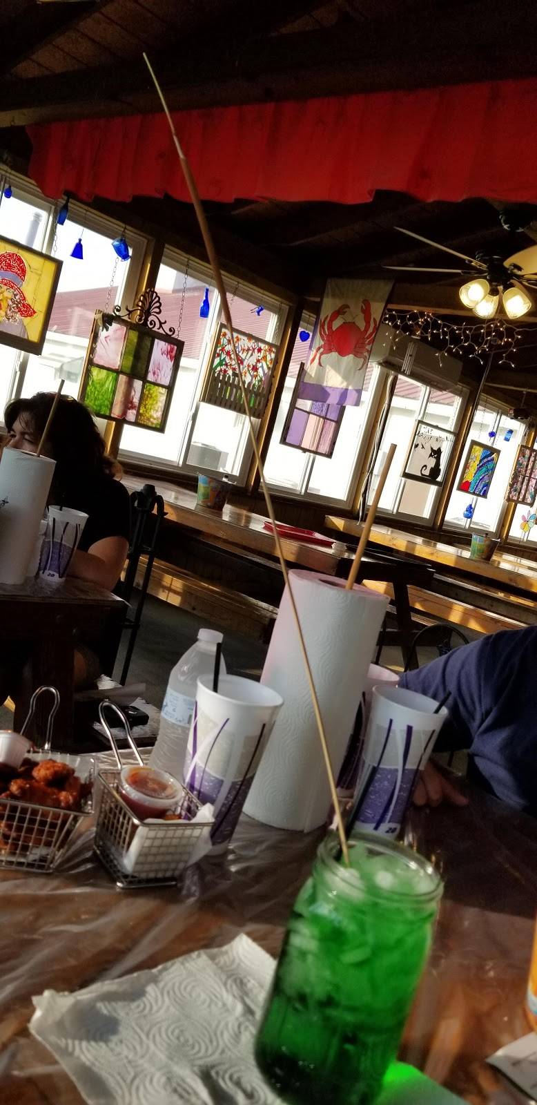 Boondocks | restaurant | 825 Lighthouse Rd, Smyrna, DE 19977, USA | 3026536962 OR +1 302-653-6962