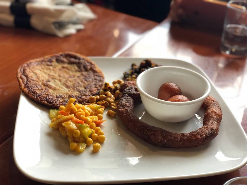 Chichi And Papa Himalayan Cuisine | restaurant | 1105 1/2 E Grand River Ave, East Lansing, MI 48823, USA | 5177080217 OR +1 517-708-0217