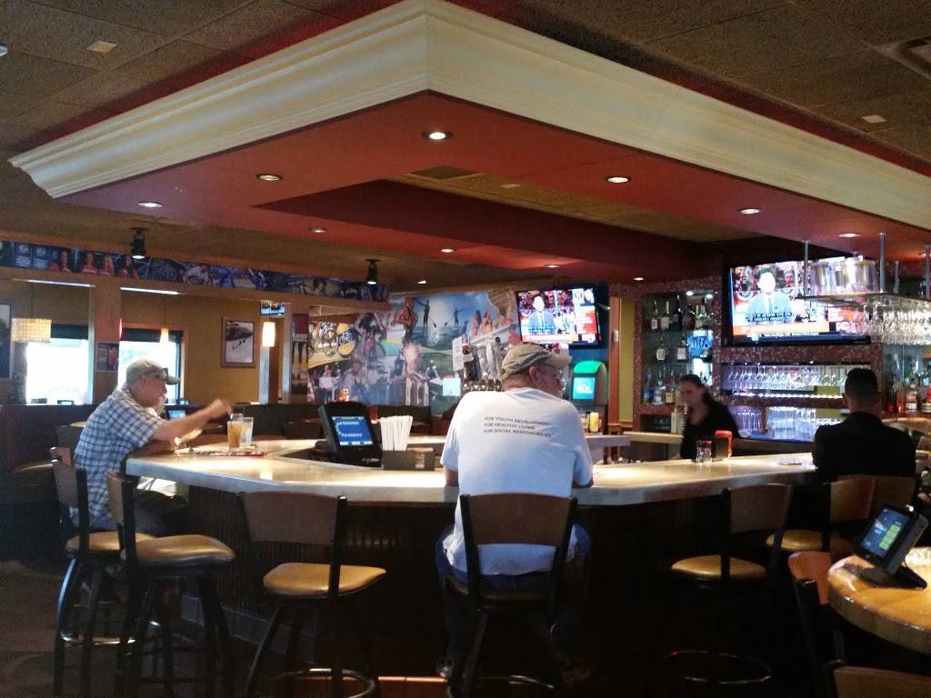 Applebees Grill + Bar | restaurant | 1901 W Main St, Inverness, FL 34452, USA | 3525600300 OR +1 352-560-0300