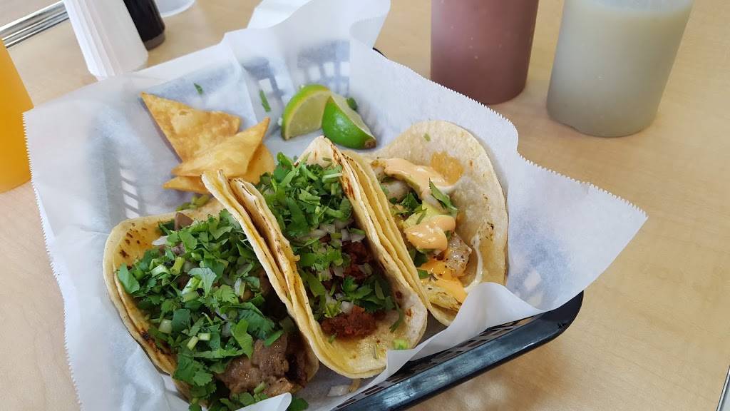 Street Tacos | restaurant | 200 Chickasaw Ridge Dr #10, Oakland, TN 38060, USA | 9012357235 OR +1 901-235-7235