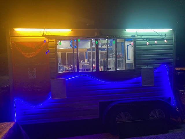 Hippy Eats and Spiritual Healing | restaurant | 900 Springdale Rd, Austin, TX 78702, USA | 2062348111 OR +1 206-234-8111