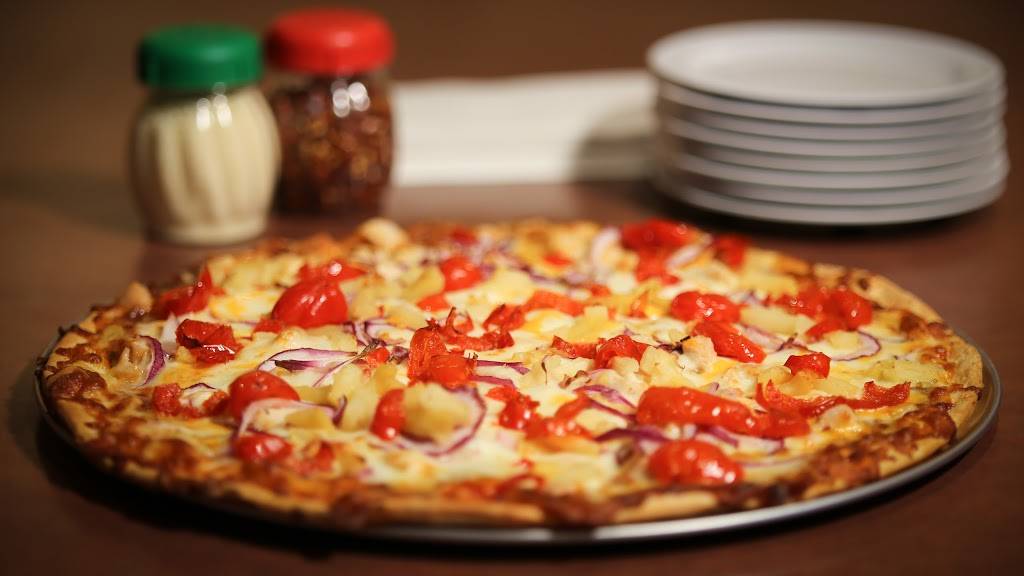 Ole Piper Family Restaurant & Sports Bar | night club | 16604 Cedar Ave, Rosemount, MN 55068, USA | 9524327111 OR +1 952-432-7111