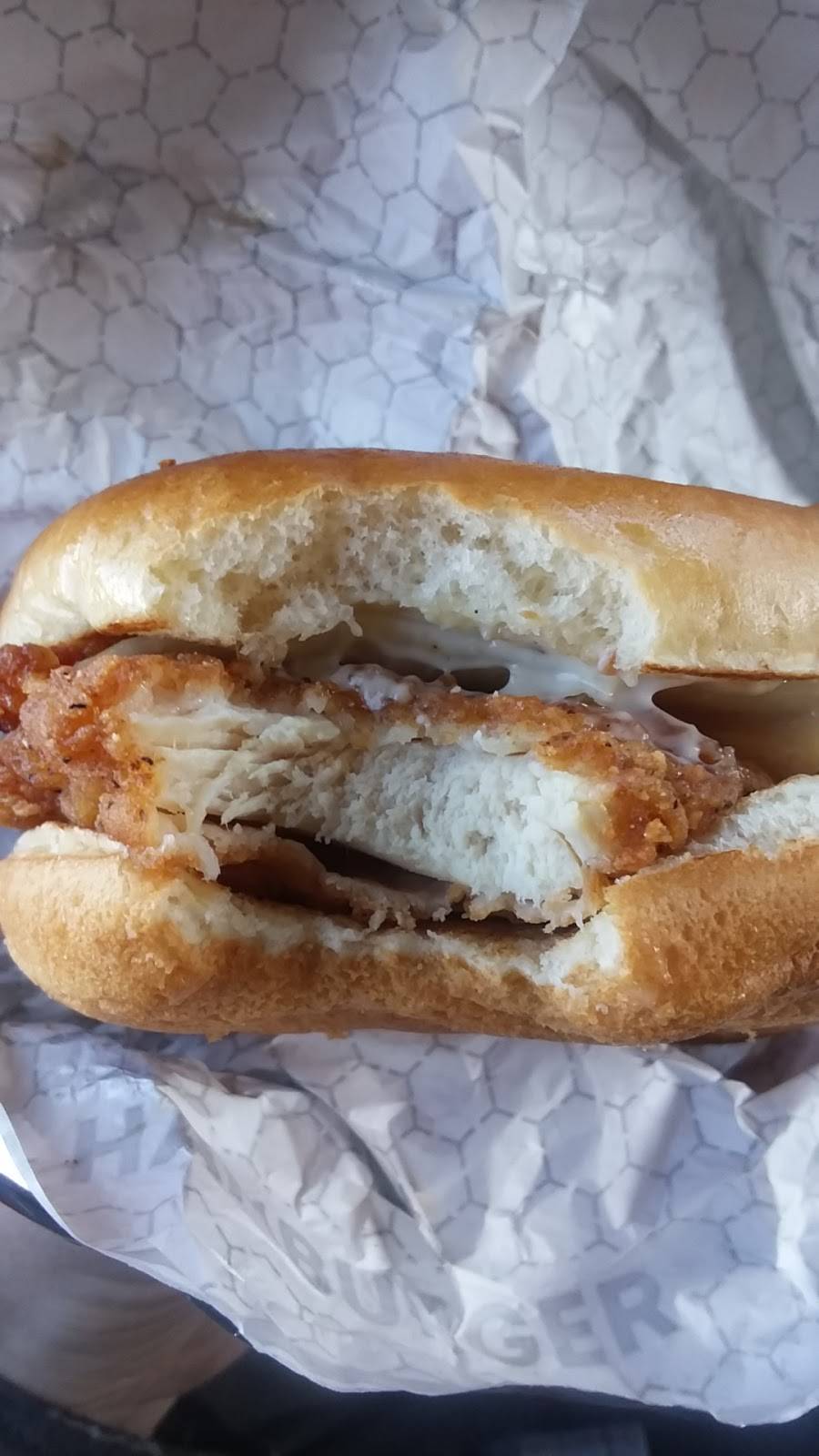 Wendys | restaurant | 200 S Main St, East Peoria, IL 61611, USA | 3096431180 OR +1 309-643-1180