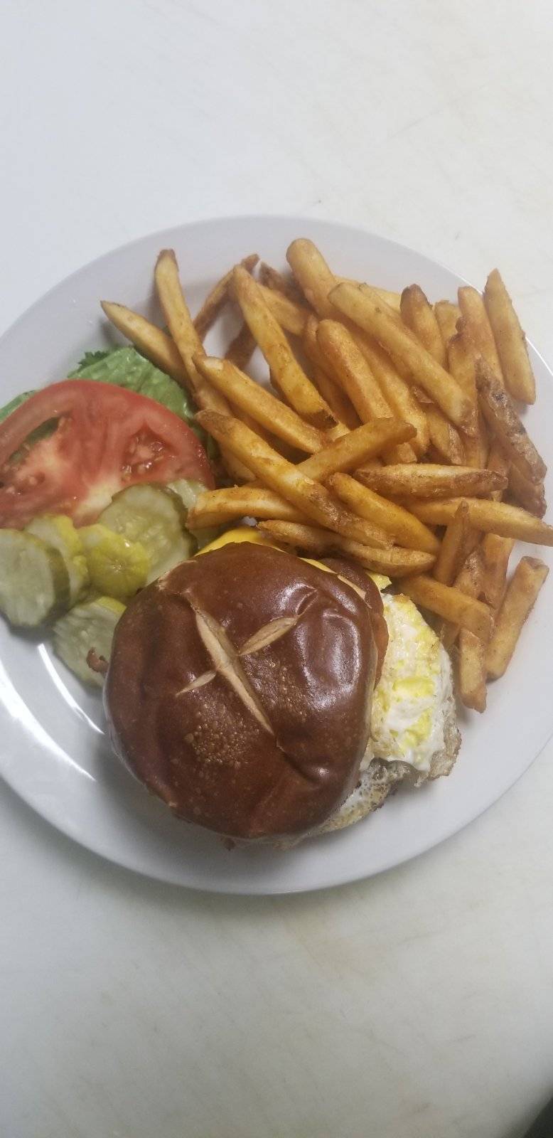 Edgar Family Restaurant | restaurant | 127590 Opportunity Ln, Edgar, WI 54426, USA | 7153527424 OR +1 715-352-7424