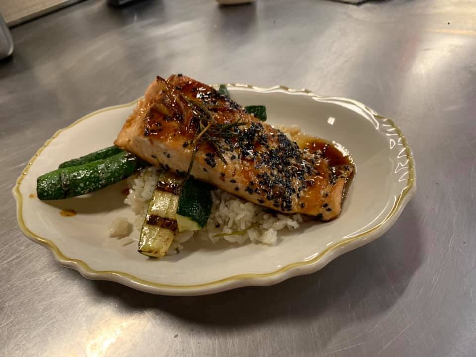 The Sand Trap | restaurant | 1591 Spring Place Smyrna Rd, Chatsworth, GA 30705, USA | 7069714707 OR +1 706-971-4707