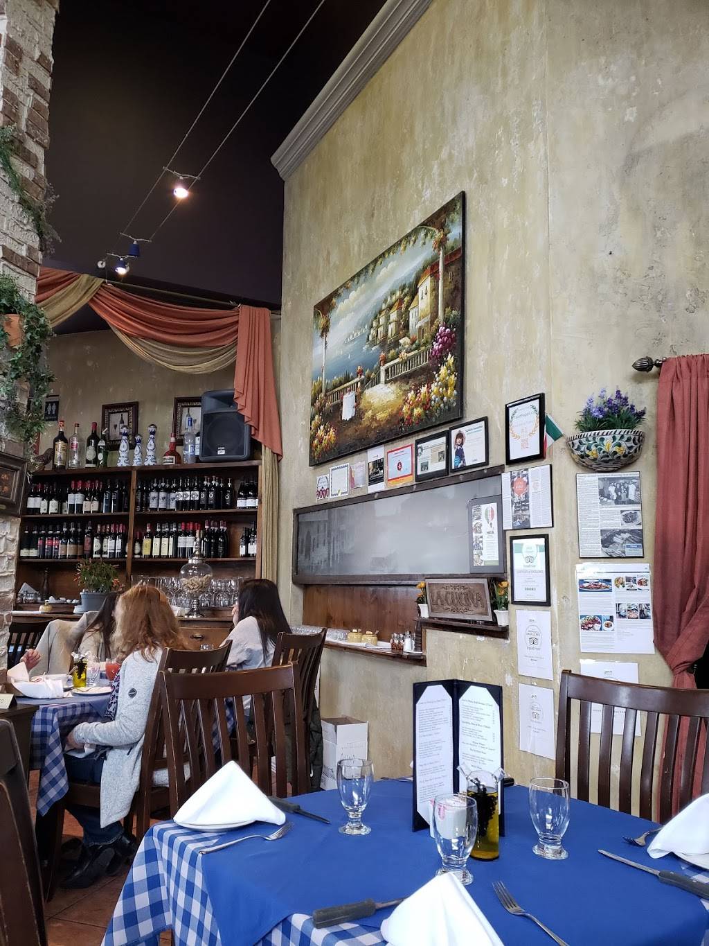 Anna Maria Trattoria | restaurant | 2900 Langstaff Rd, Concord, ON L4K 4R9, Canada | 9055320004 OR +1 905-532-0004