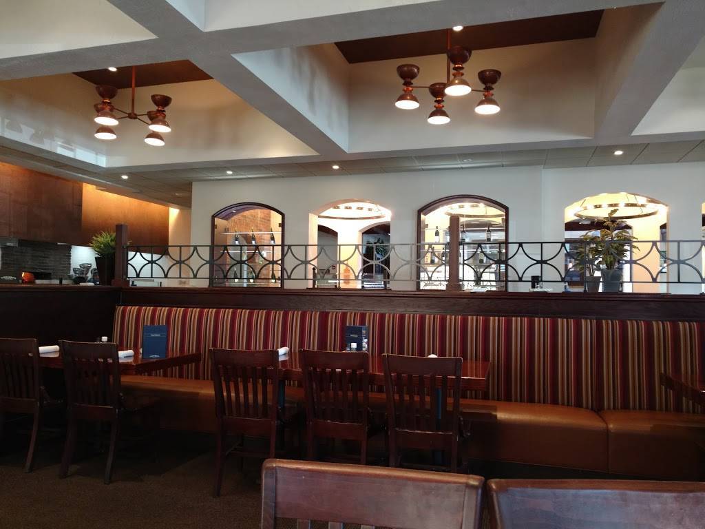 Carrabbas Italian Grill | restaurant | 10075 Gulf Center Dr, Fort Myers, FL 33913, USA | 2396902426 OR +1 239-690-2426