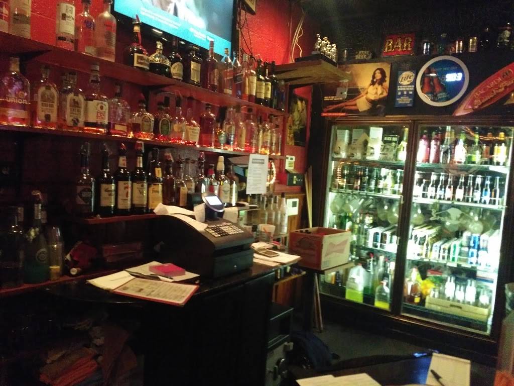 Bricks | restaurant | 409 State St, Augusta, KS 67010, USA | 3167750001 OR +1 316-775-0001