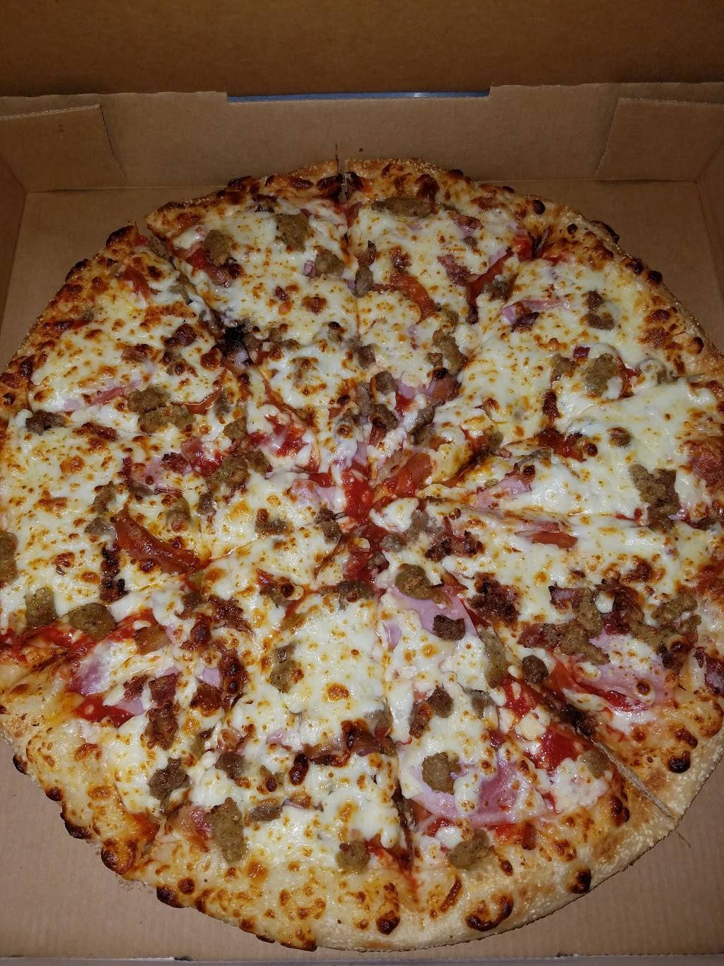 Papas Pizza | restaurant | 16501 Grand River Ave, Detroit, MI 48227, USA | 3132738888 OR +1 313-273-8888