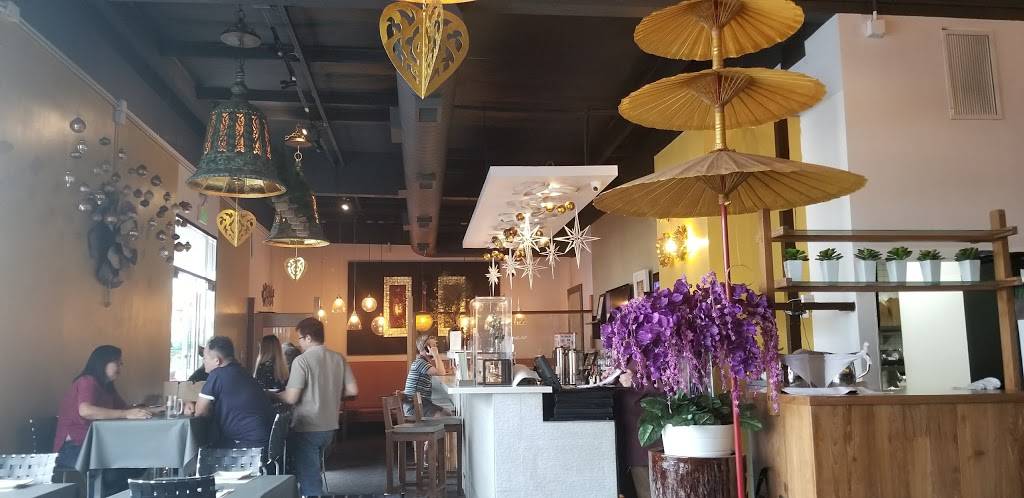 Kinnara Thai | restaurant | 15355 Sherman Way, Van Nuys, CA 91406, USA | 8189887788 OR +1 818-988-7788