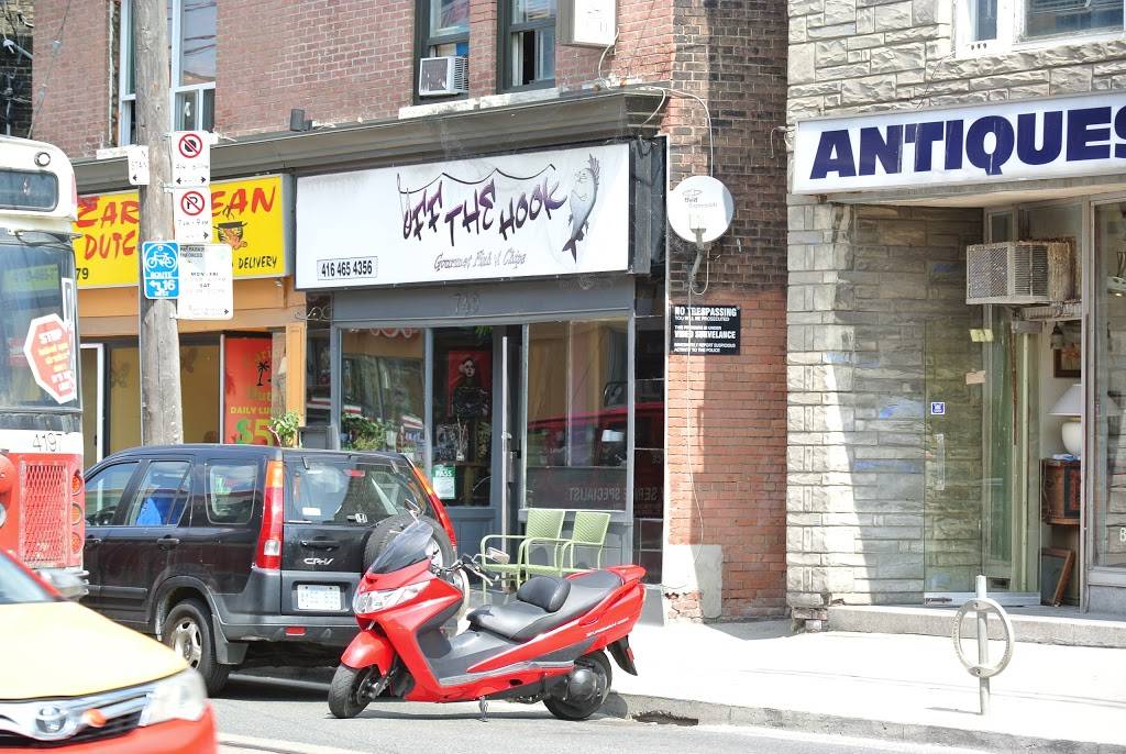 Off The Hook Fishbar | restaurant | 749 Broadview Ave, Toronto, ON M4K 2P6, Canada | 4164654356 OR +1 416-465-4356