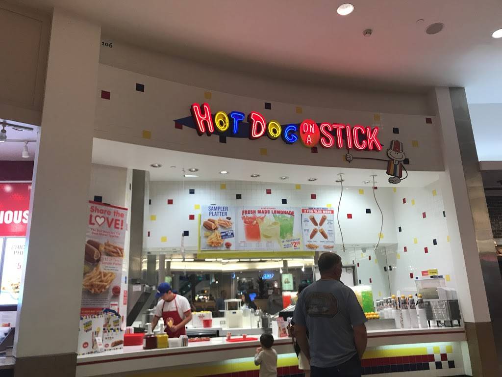 Hot Dog on a Stick | restaurant | 24201 West Valencia Blvd Suite #106, Valencia, CA 91355, USA | 6612874386 OR +1 661-287-4386