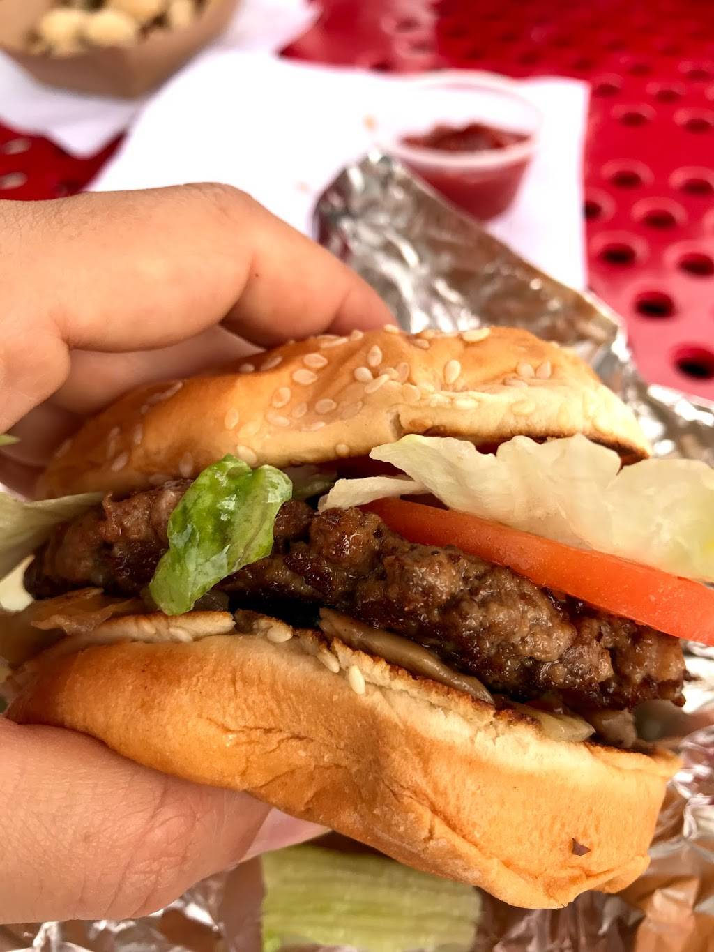 Five Guys | meal takeaway | Dr Phillips, Orlando, FL 32819, USA | 4079301261 OR +1 407-930-1261