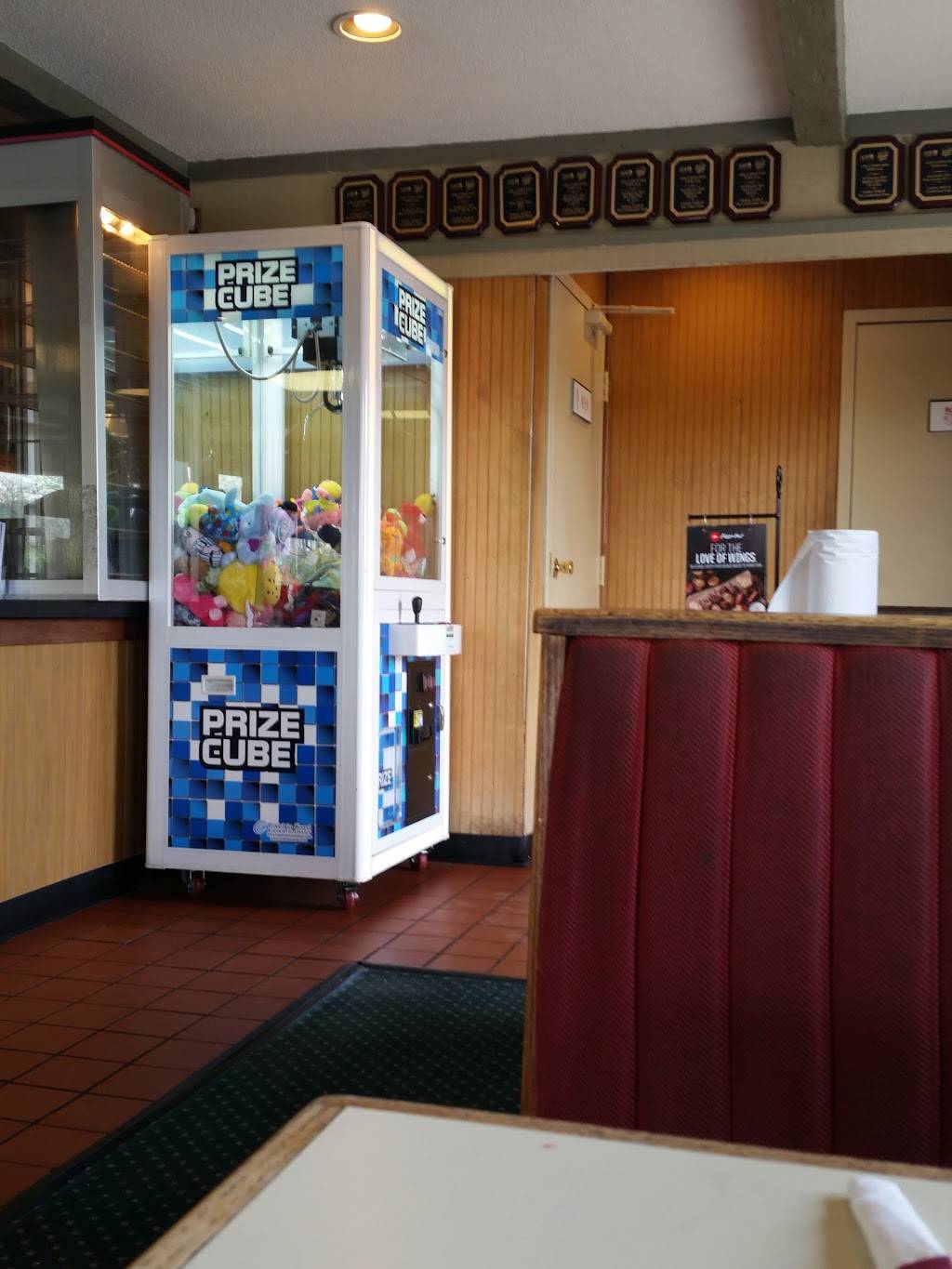 Pizza Hut | meal takeaway | 1310 W Industrial Blvd, Cumberland, MD 21502, USA | 3017220673 OR +1 301-722-0673