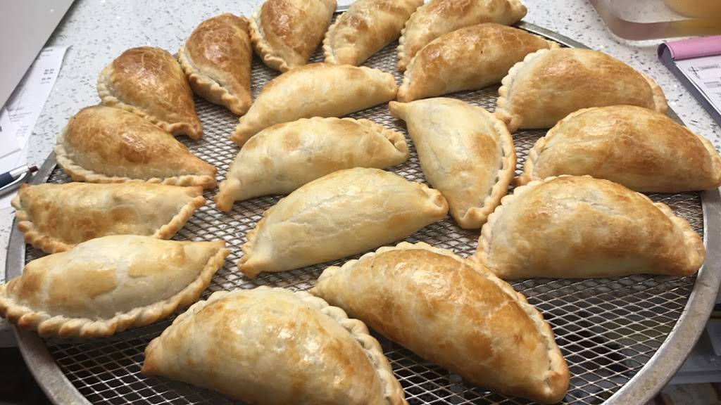 Gold Pizza Coffee | restaurant | 401 71st St, Miami Beach, FL 33141, USA | 7863480642 OR +1 786-348-0642