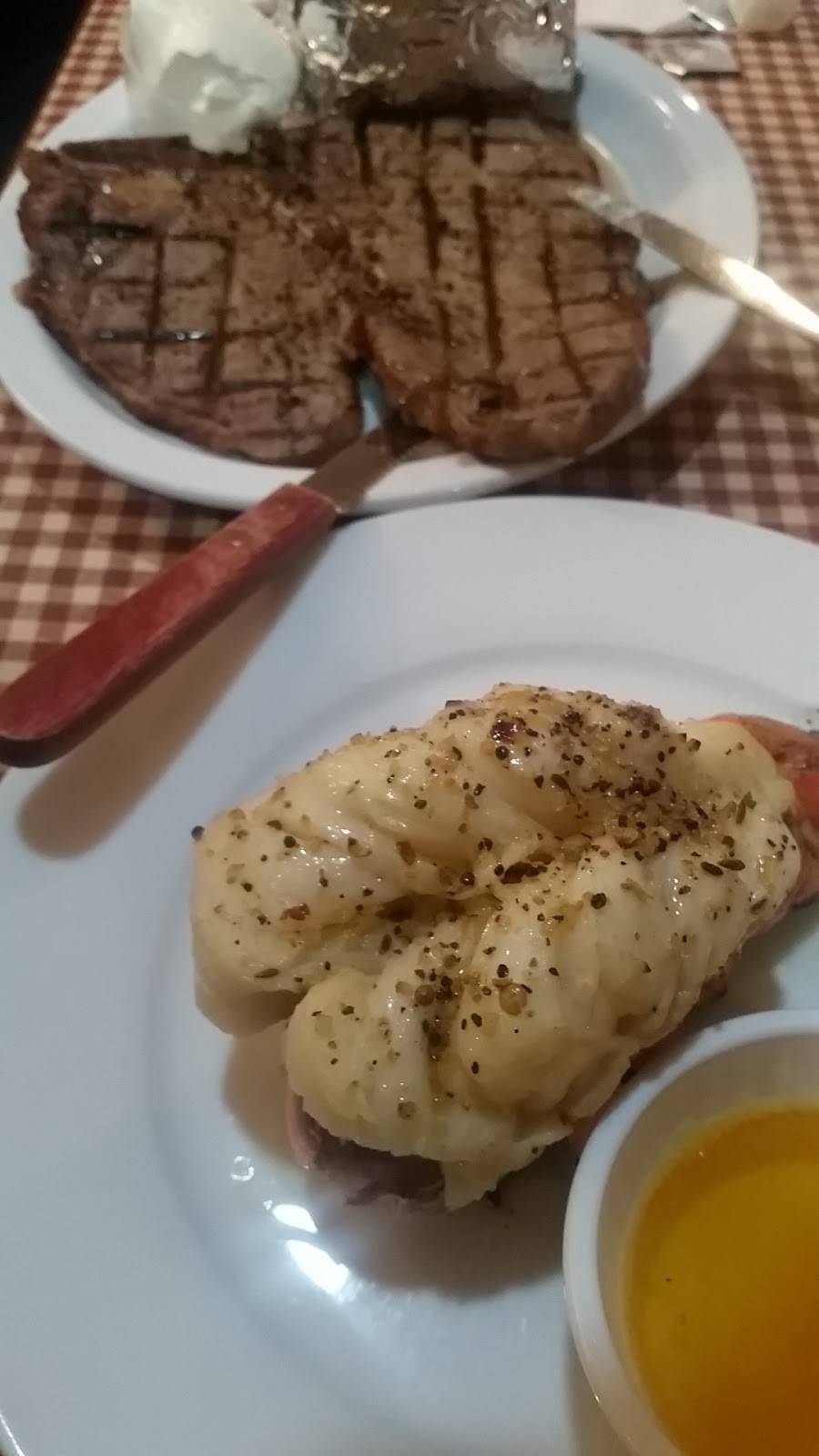 C&Js diner | restaurant | 2341 Pearl Rd, Medina, OH 44256, USA | 3302730055 OR +1 330-273-0055