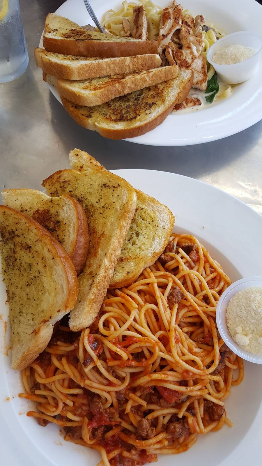 Sunset Grill | restaurant | 7439 Sunset Blvd, Los Angeles, CA 90046, USA | 3238515557 OR +1 323-851-5557