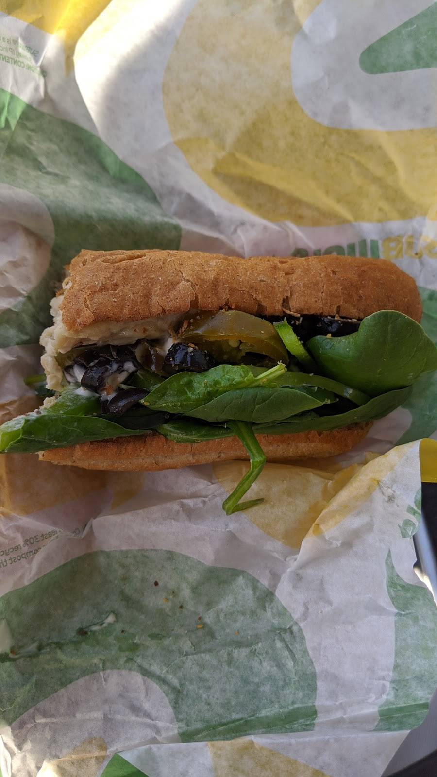 Subway | meal takeaway | 4551 W Flamingo Rd, Las Vegas, NV 89103, USA | 7028765346 OR +1 702-876-5346