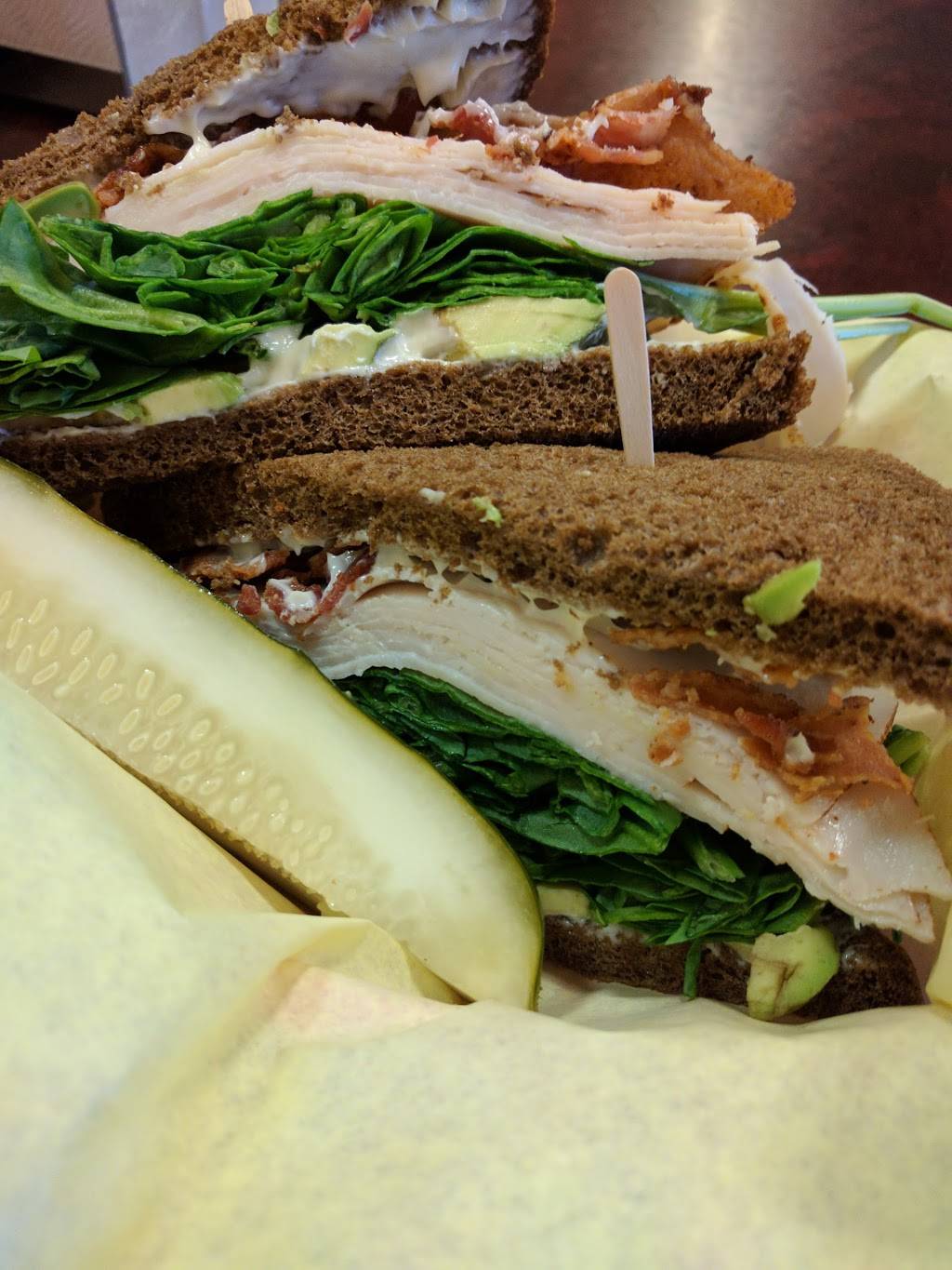 Corner Deli | meal takeaway | 980 Ontario Mills Dr, Ontario, CA 91764, USA | 9099878352 OR +1 909-987-8352