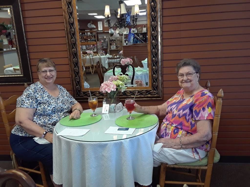 The Gift Box & Tea Room | restaurant | 3330 Partner Pl # 120, Lexington, KY 40503, USA | 8592190445 OR +1 859-219-0445