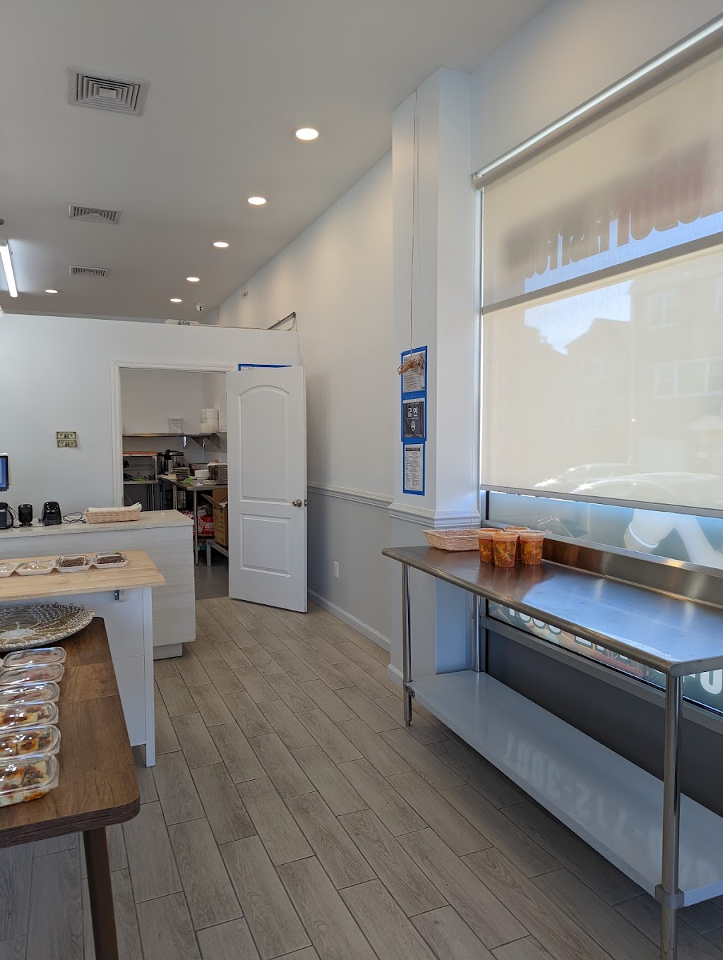 J&CH Mat Sa Lang | restaurant | 198-195 47th Ave, Queens, NY 11358, USA | 6467123007 OR +1 646-712-3007