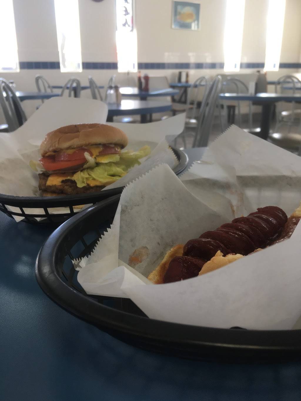 Beef & Bun | restaurant | 2741 NE 23rd St, Oklahoma City, OK 73111, USA | 4054272333 OR +1 405-427-2333