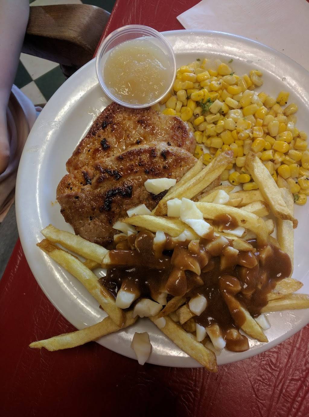 Shakers Family Restaurant | restaurant | 63 Albert St E, Plattsville, ON N0J 1S0, Canada | 5196846813 OR +1 519-684-6813