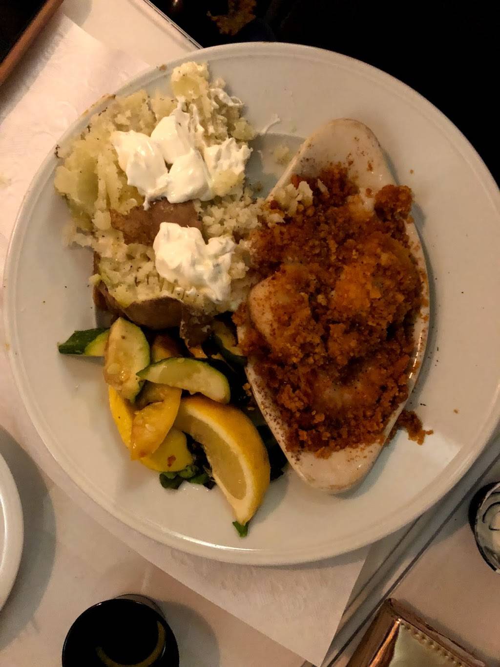 The Ebb Tide Restaurant | restaurant | 94 Chase Ave, Dennis Port, MA 02639, USA | 5083988733 OR +1 508-398-8733