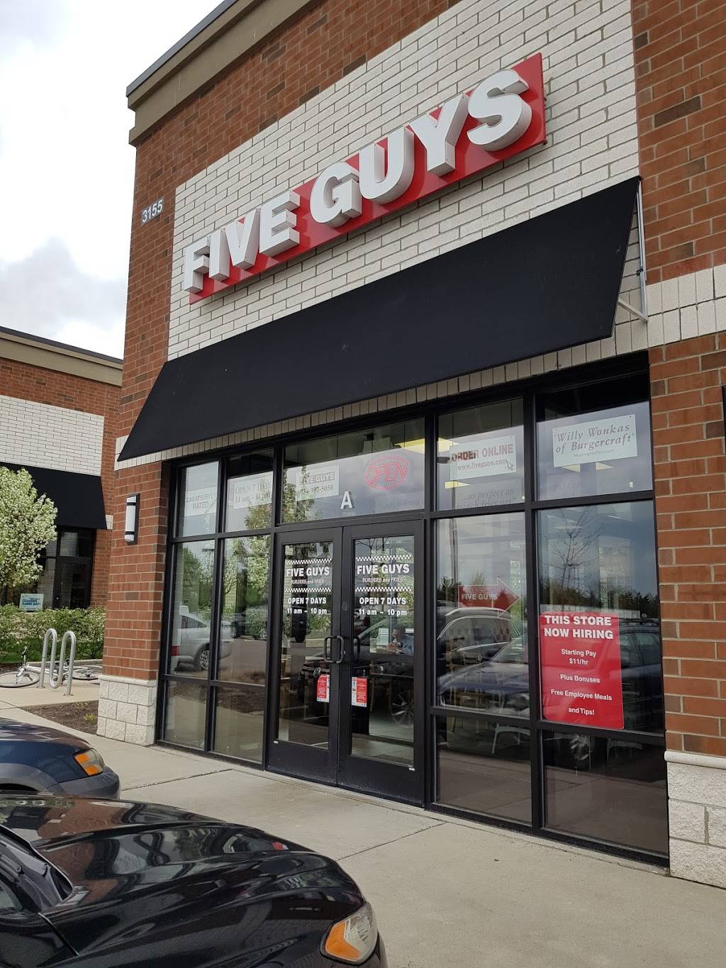 Five Guys | meal takeaway | 3155 Ann Arbor-Saline Rd, Ann Arbor, MI 48103, USA | 7349975050 OR +1 734-997-5050