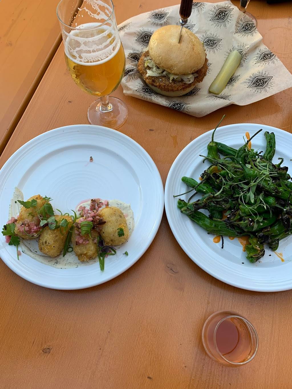 Modern Times Academy of Recreational Sciences | restaurant | 418 State St, Santa Barbara, CA 93101, USA | 8055669194 OR +1 805-566-9194