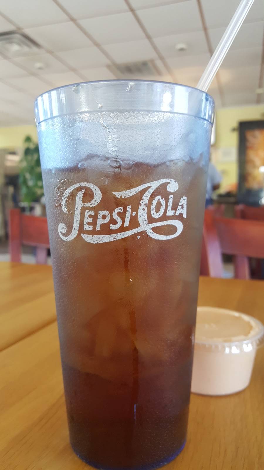 Taki Japanese Restaurant | restaurant | 1693 S Main St, Laurinburg, NC 28352, USA | 9102919908 OR +1 910-291-9908