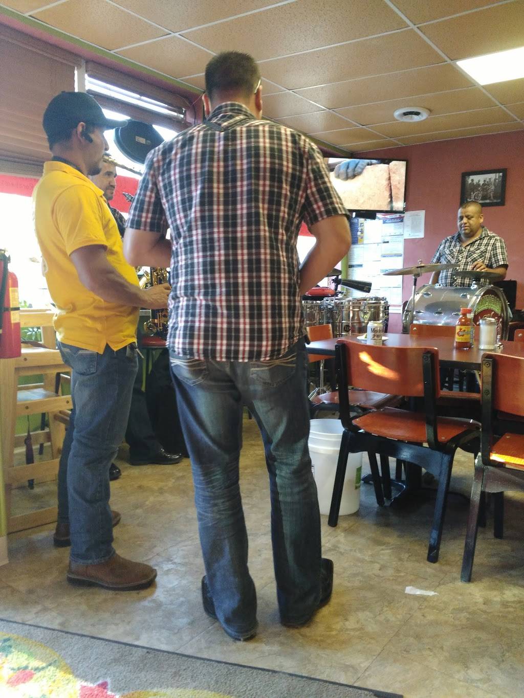 Taquaria el Taquin | restaurant | 13307 S Brandon Ave, Chicago, IL 60633, USA | 3127149295 OR +1 312-714-9295