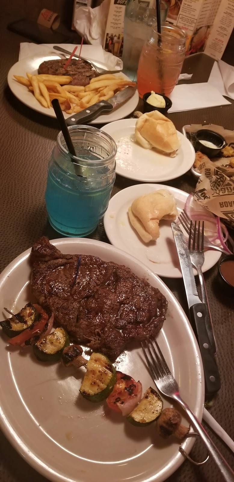 Logans Roadhouse | restaurant | 28599 Schoolcraft, Livonia, MI 48150, USA | 7343670767 OR +1 734-367-0767