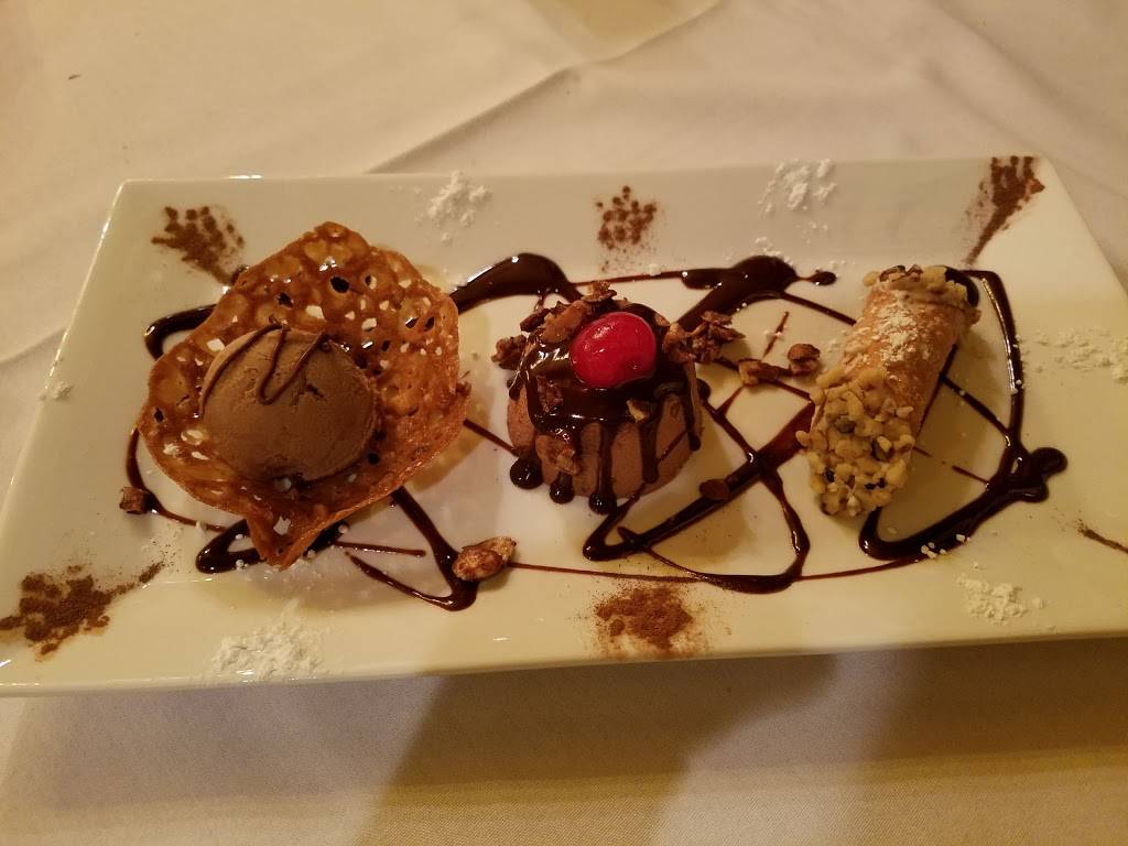 Villa Ristorante Italiano | restaurant | 887 US-131, Petoskey, MI 49770, USA | 2313471440 OR +1 231-347-1440