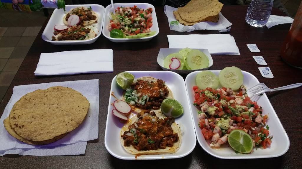 Sandys Tacos | restaurant | 7548 Lankershim Blvd, North Hollywood, CA 91605, USA | 8185034909 OR +1 818-503-4909