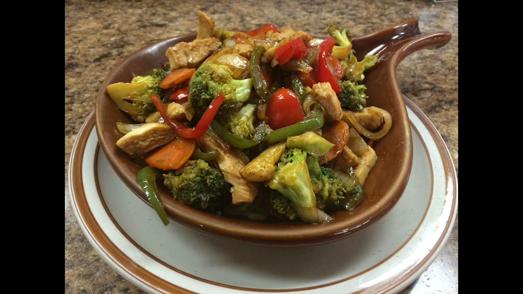 Sophias Restaurant | restaurant | 3201 S Riverside Dr, Beloit, WI 53511, USA | 6083689598 OR +1 608-368-9598