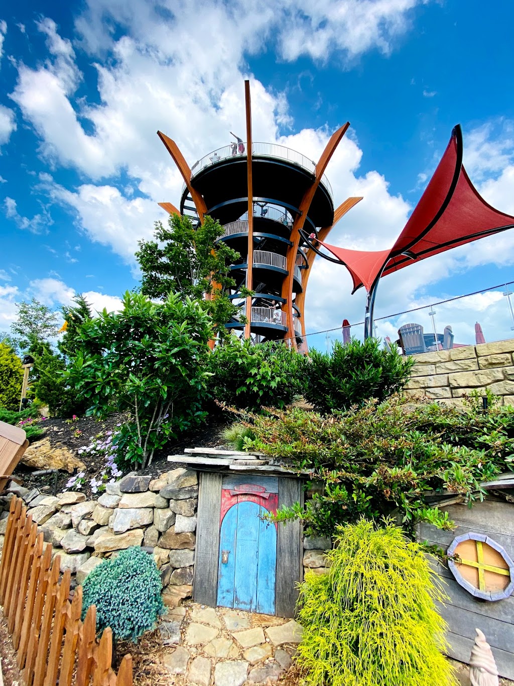 Anakeesta | restaurant | 576 Parkway, Gatlinburg, TN 37738, USA | 8653252400 OR +1 865-325-2400