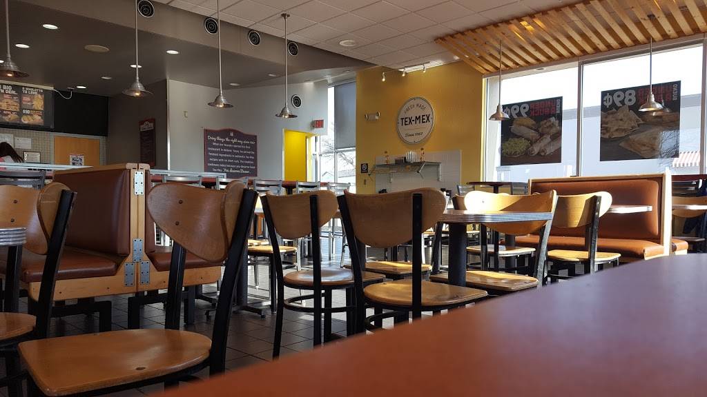 Taco Bueno | restaurant | 609 White Hills Dr, Rockwall, TX 75087, USA | 9727724314 OR +1 972-772-4314