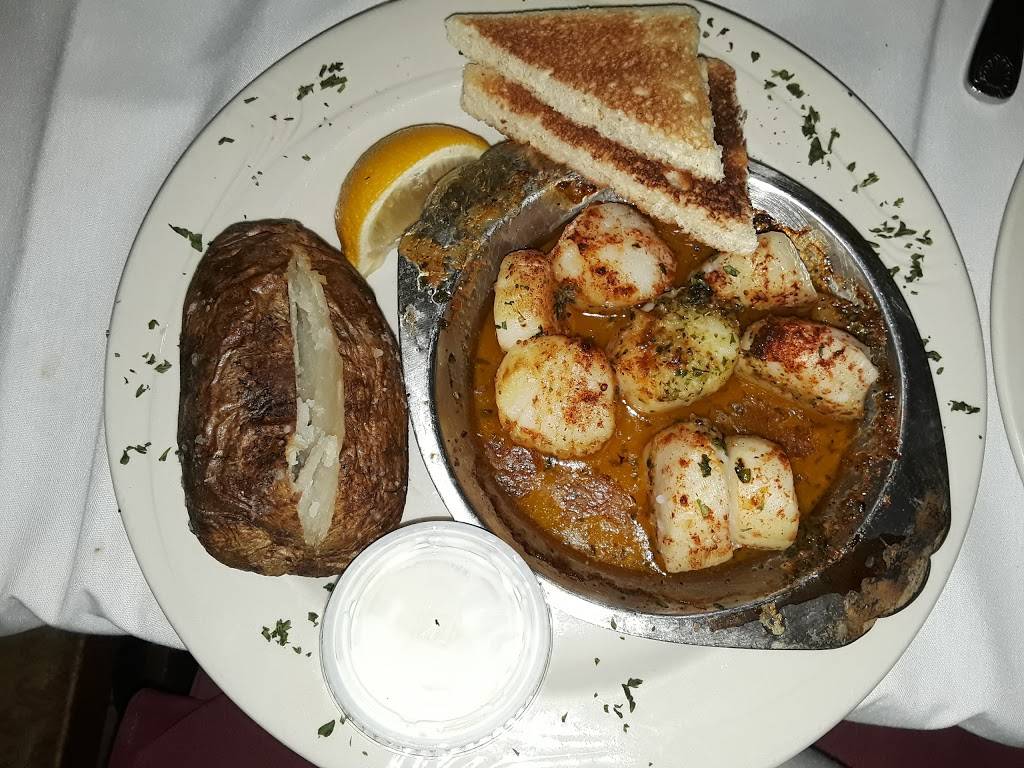 Pappas Restaurant and Sports Bar | restaurant | 1725 Taylor Ave, Parkville, MD 21234, USA | 4106614357 OR +1 410-661-4357