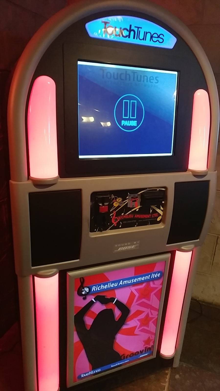 Le Bistro Show | restaurant | 100 Chemin Masson, Sainte-Marguerite-du-Lac-Masson, QC J0T 1L0, Canada | 4502284747 OR +1 450-228-4747