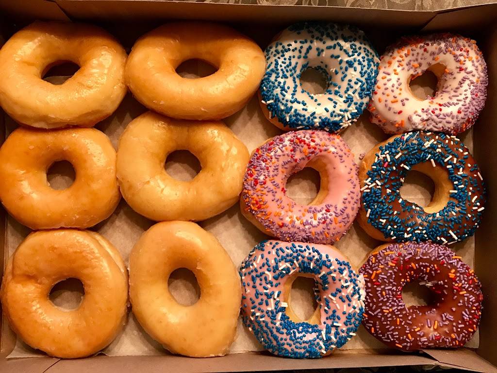 Hole in One Doughnuts | cafe | 410 N Alexander St, Plant City, FL 33563, USA | 8137548062 OR +1 813-754-8062