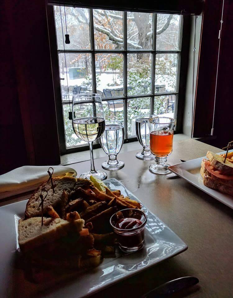 The University Club | night club | 243 Stockbridge Rd, Amherst, MA 01003, USA | 4135452551 OR +1 413-545-2551