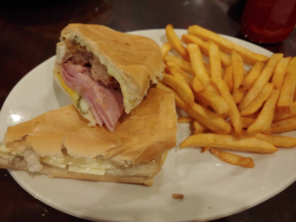 Armandos Mexican Bar and Grill | restaurant | 203 Ohio Ave N, Live Oak, FL 32064, USA | 3862190623 OR +1 386-219-0623