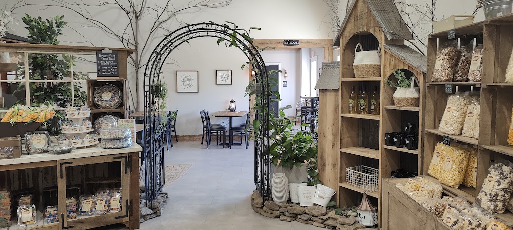 Emmas Gourmet Popcorn LLC | restaurant | 4038 Old Philadelphia Pike, Gordonville, PA 17557, USA | 7177812557 OR +1 717-781-2557