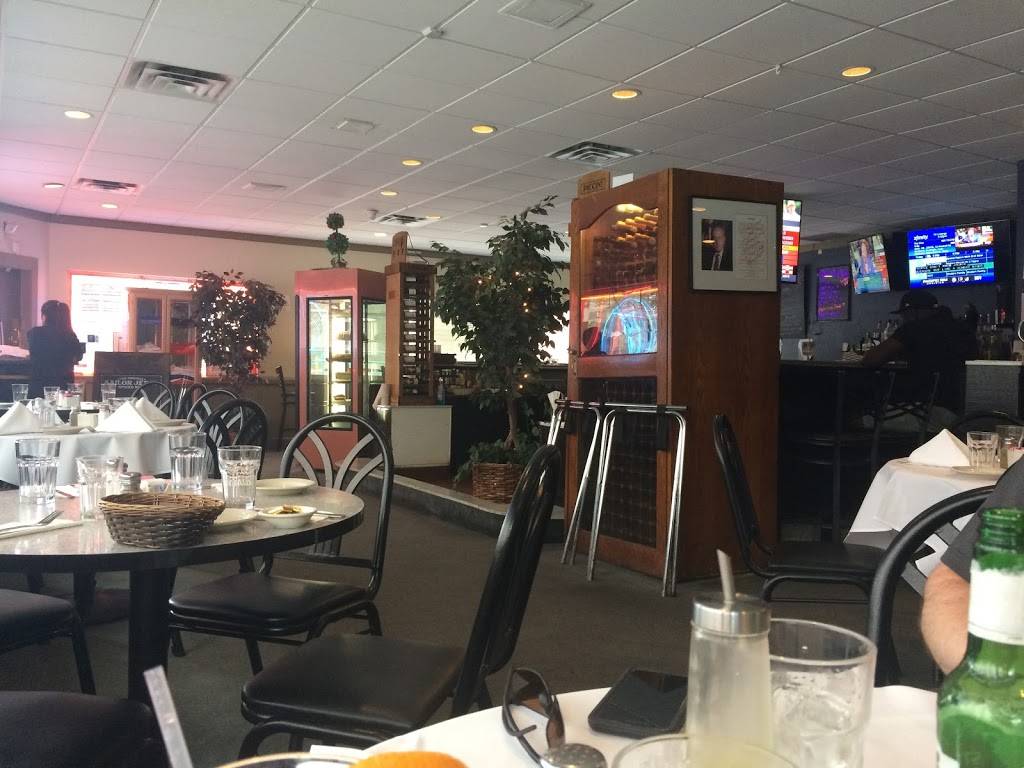 Mos Seafood downtown Baltimore | restaurant | 219 South President Street, Baltimore, MD 21202, USA | 4108378600 OR +1 410-837-8600