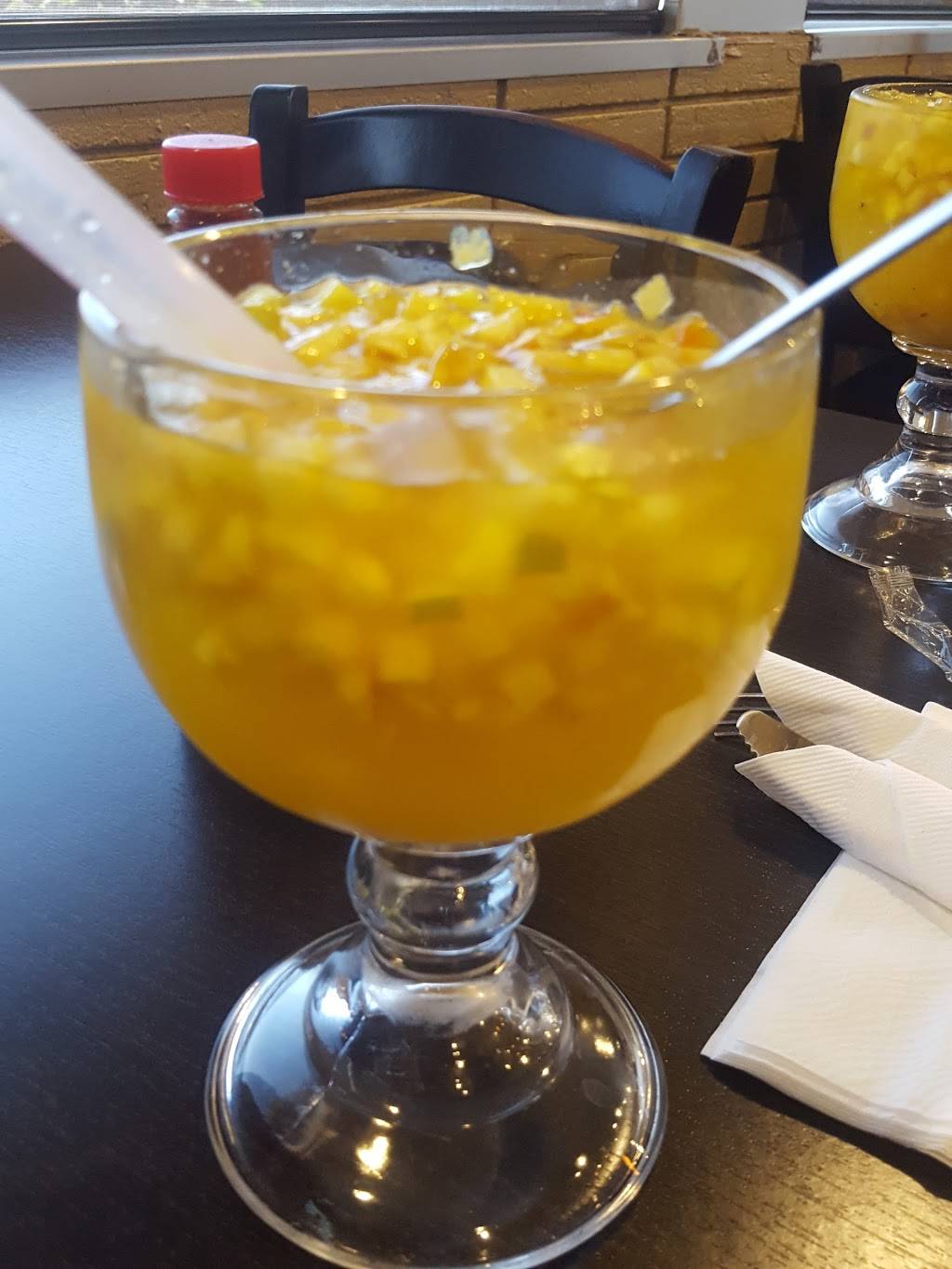 Luna Maya Restaurant | restaurant | 9551 3/4 Telegraph Rd, Pico Rivera, CA 90660, USA | 5629496337 OR +1 562-949-6337