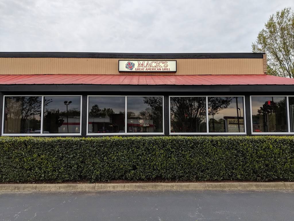 Great American Grill | restaurant | 252 Town Center Dr, Virginia Beach, VA 23462, USA | 7573266200 OR +1 757-326-6200