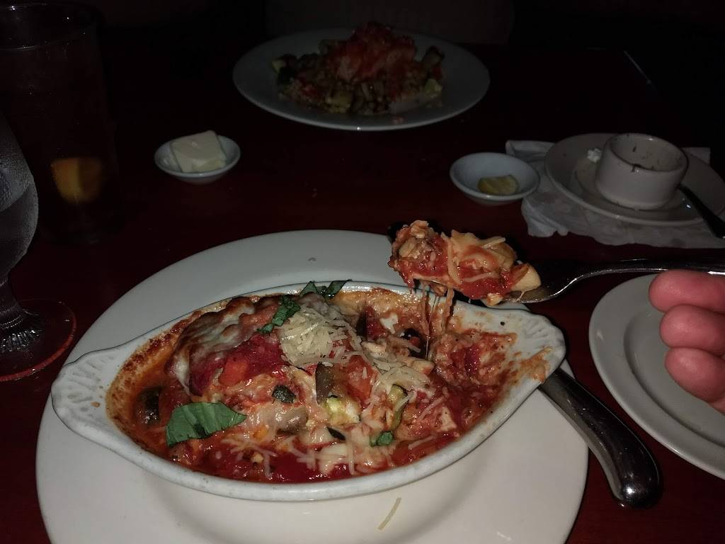 Haute Stuff | restaurant | 521 Main St, Martinez, CA 94553, USA | 9252290521 OR +1 925-229-0521